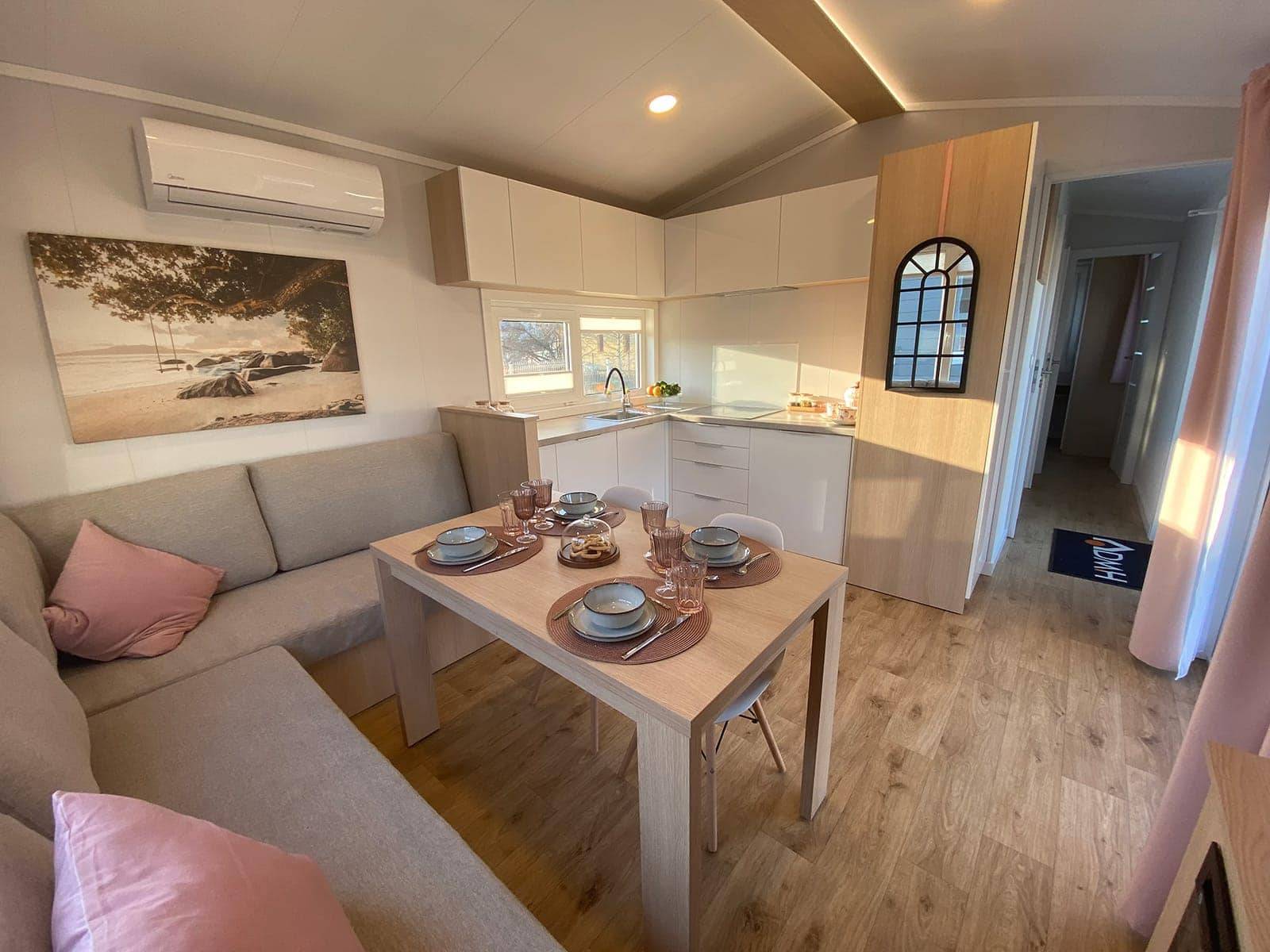 Mobile home C – interior