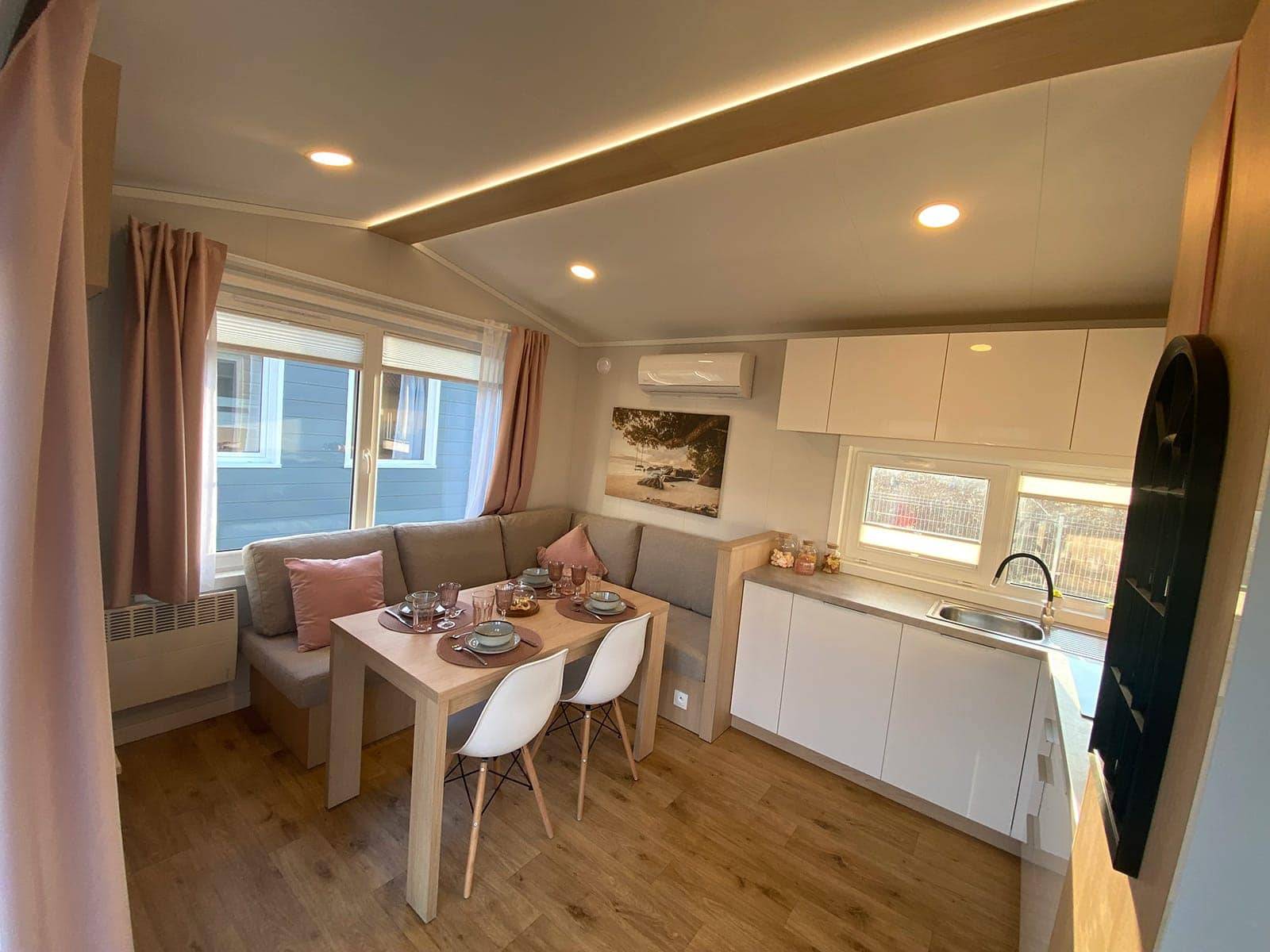 Mobile home C – interior