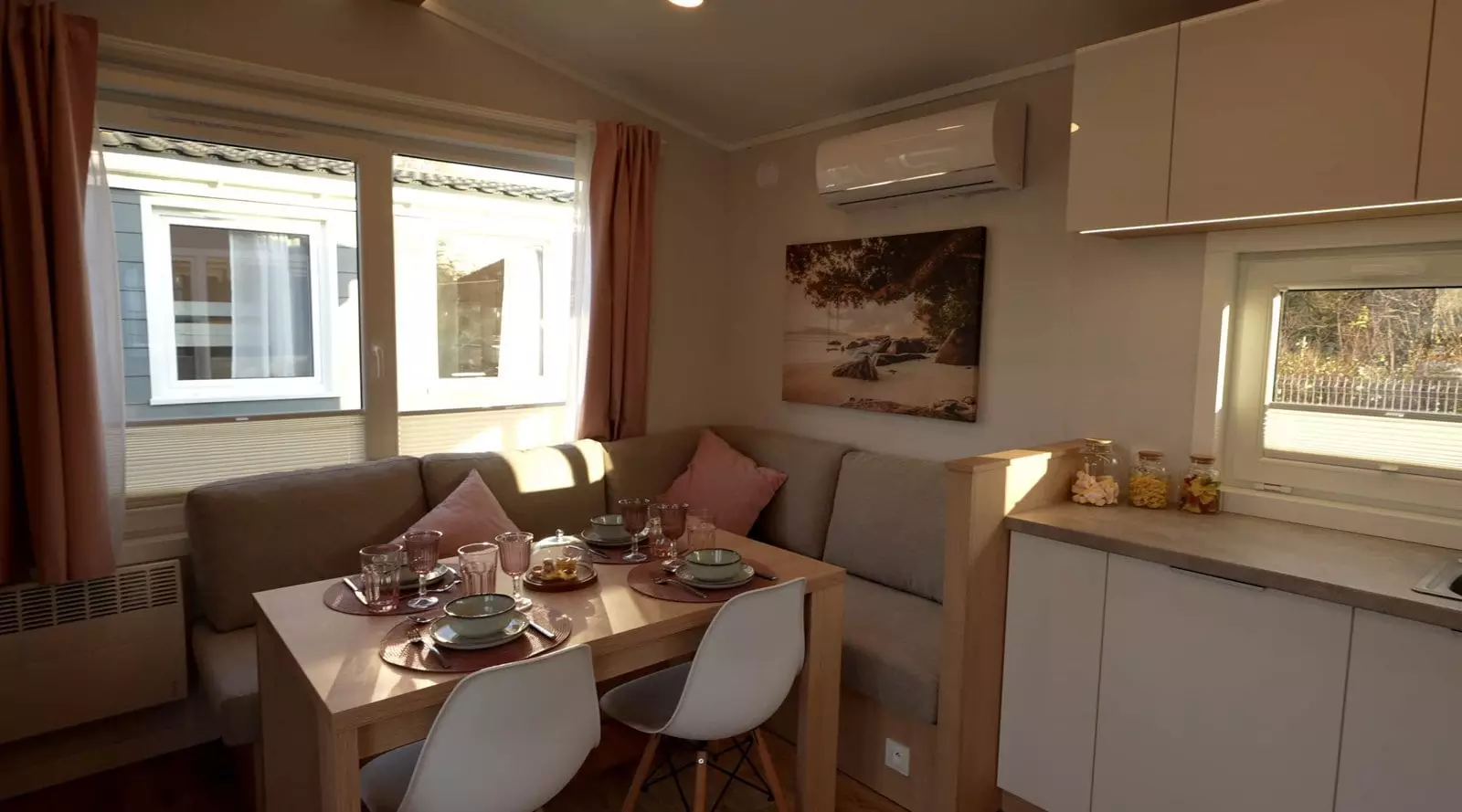 Mobilhaus C – Wohnzimmer